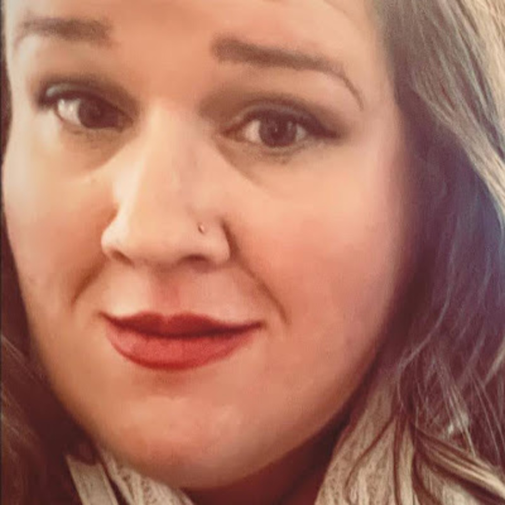 Meet your Posher, Rebecca